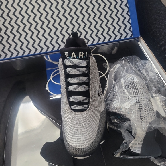 Nike hyper Adapt 1.0 - Picture 3 of 3